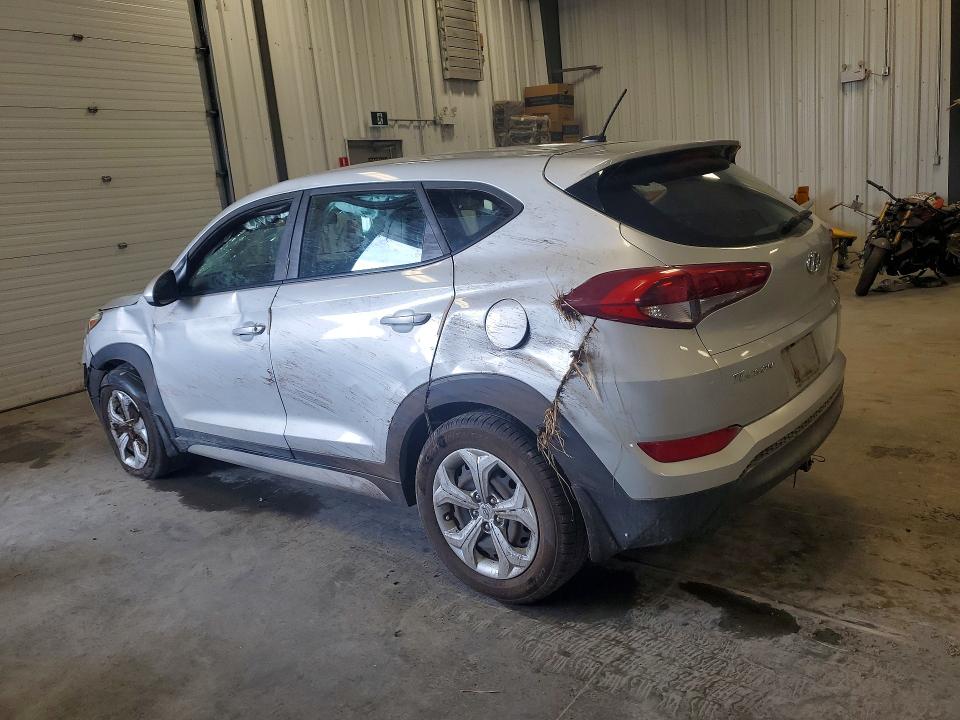 2017 Hyundai Tucson მანქანა იყიდება აუქციონზე, vin: KM8J2CA43HU558572, აუქციონის ნომერი: 58942186
