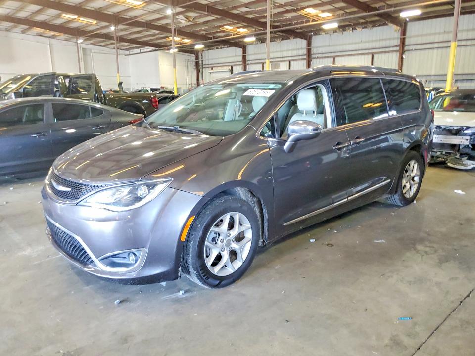 Продажа на аукционе авто 2020 Chrysler Pacifica, vin: 2C4RC1GG6LR144055, номер лота: 62513196