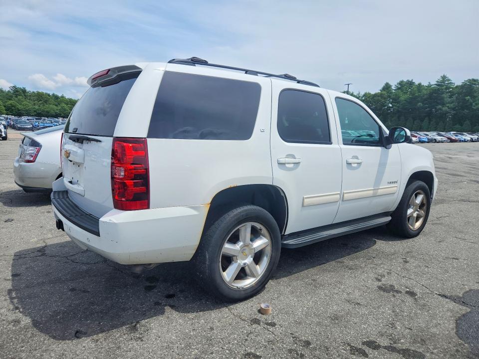 60850606 :رقم المزاد ، 1GNSKBE06ER238369 vin ، 2014 Chevrolet Tahoe مزاد بيع