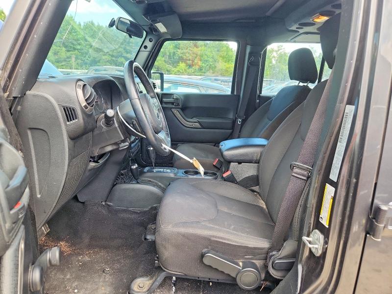 Auction sale of the 2017 Jeep Wrangler Unlimited, vin: 1C4BJWDG2HL551413, lot number: 59325606