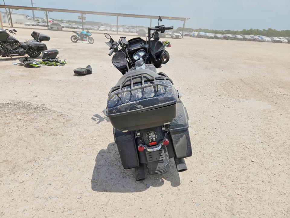 2018 Harley-davidson Fltrx მანქანა იყიდება აუქციონზე, vin: 1HD1KHC18JB673088, აუქციონის ნომერი: 59314226
