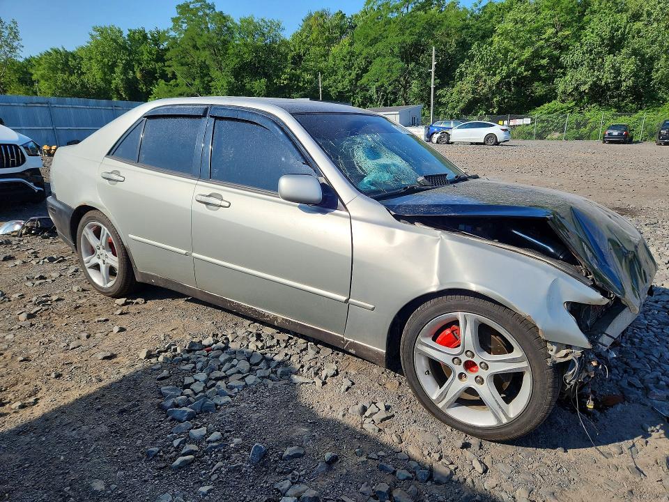 Aukcja sprzedaży 2001 Lexus Is, vin: JTHBD182210011722, numer aukcji: 61943976