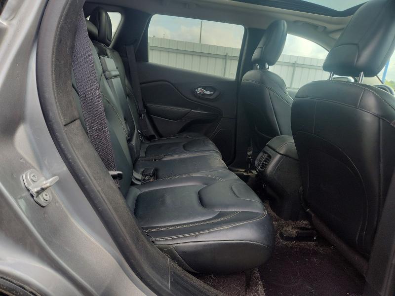 62304386 :رقم المزاد ، 1C4PJMDS8GW280112 vin ، 2016 Jeep Cherokee مزاد بيع