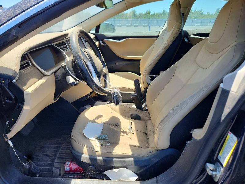 2013 Tesla Model S მანქანა იყიდება აუქციონზე, vin: 5YJSA1CG2DFP04938, აუქციონის ნომერი: 60132526