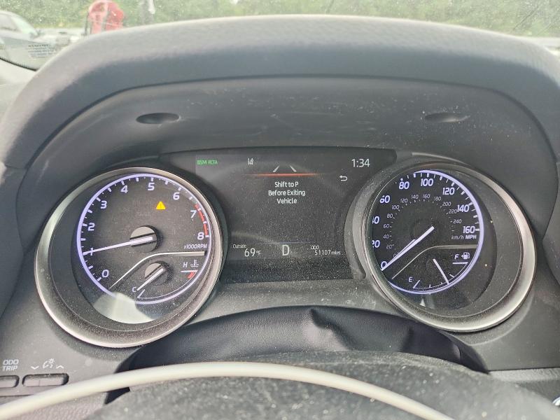 60039736 :رقم المزاد ، 4T1T11BK8MU023583 vin ، 2021 Toyota Camry مزاد بيع
