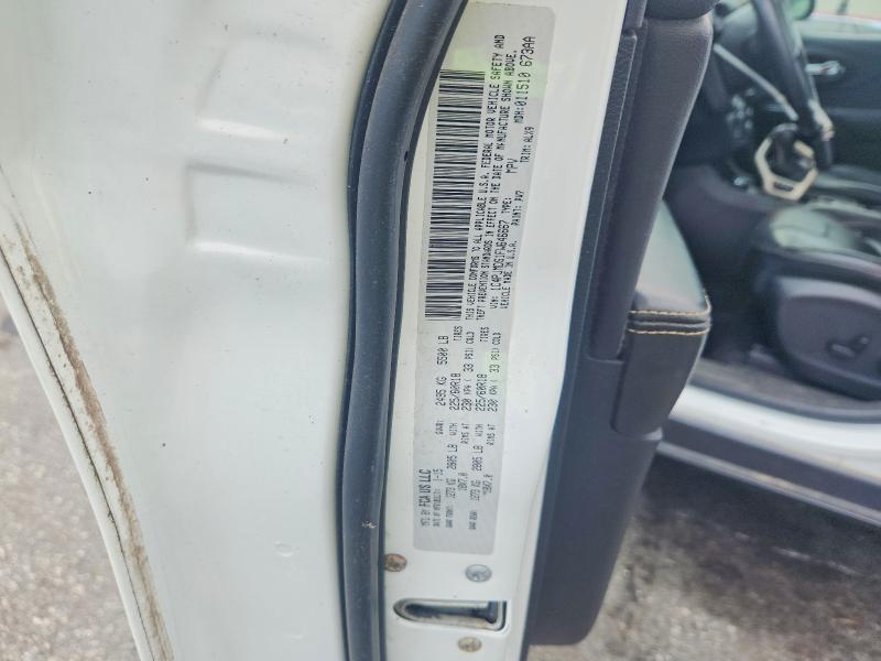 60442596 :رقم المزاد ، 1C4PJMDS1FW646667 vin ، 2015 Jeep Cherokee مزاد بيع