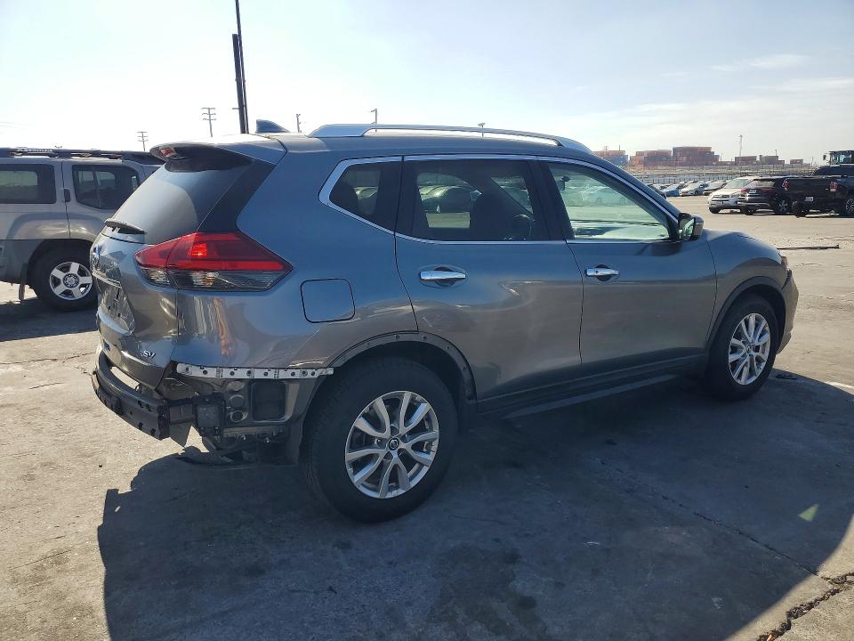Auction sale of the 2017 Nissan Rogue, vin: KNMAT2MTXHP502092, lot number: 62829436