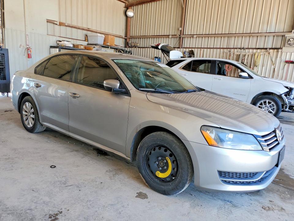 2014 Volkswagen Passat მანქანა იყიდება აუქციონზე, vin: 1VWAT7A38EC063928, აუქციონის ნომერი: 59680306