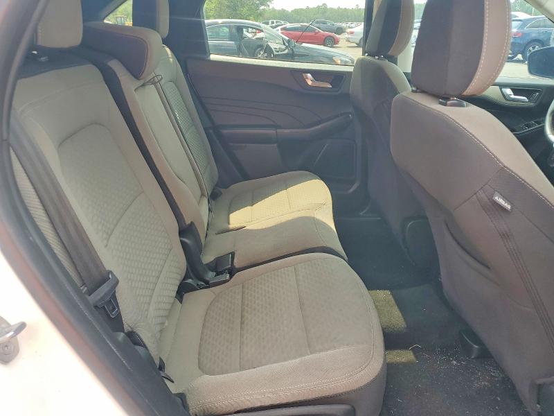 62637396 :رقم المزاد ، 1FMCU0BZ5MUA94478 vin ، 2021 Ford Escape مزاد بيع