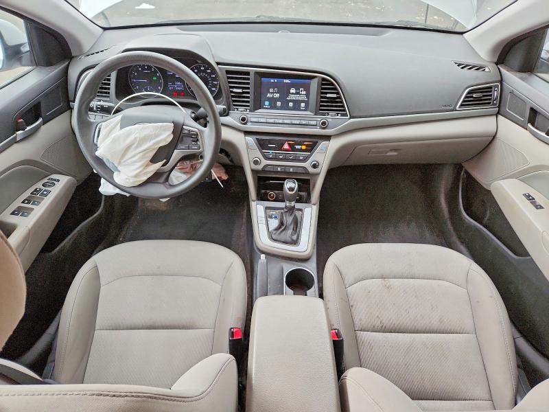 2017 Hyundai Elantra მანქანა იყიდება აუქციონზე, vin: 5NPD84LF2HH180288, აუქციონის ნომერი: 59859126