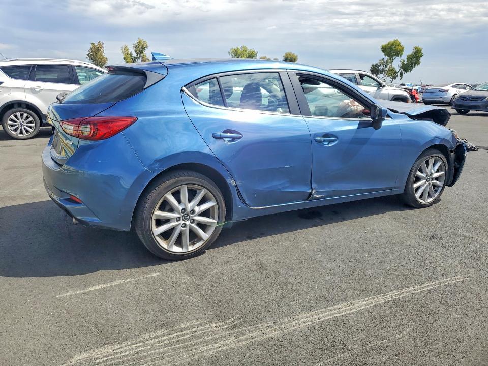 Продажа на аукционе авто 2017 Mazda 3, vin: JM1BN1M30H1135442, номер лота: 60236516