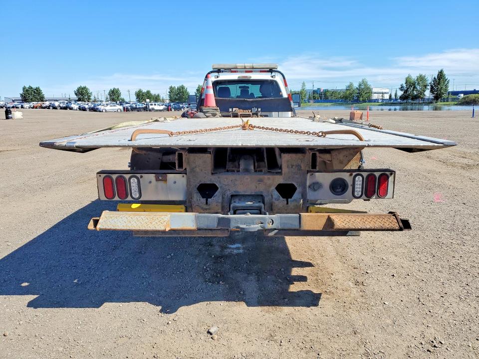 Auction sale of the 2015 Ford F-550, vin: 1FDUF5GT3FEA36611, lot number: 59738826