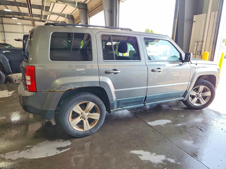 2011 Jeep Patriot მანქანა იყიდება აუქციონზე, vin: 1J4NF1GB1BD256168, აუქციონის ნომერი: 61963076