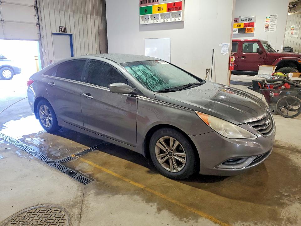 Продажа на аукционе авто 2013 Hyundai Sonata, vin: 5NPEB4AC4DH624148, номер лота: 61391906