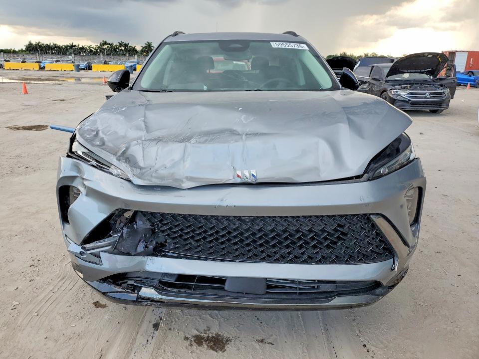 2025 Buick Envision მანქანა იყიდება აუქციონზე, vin: LRBFZLE4XSD010879, აუქციონის ნომერი: 59555736