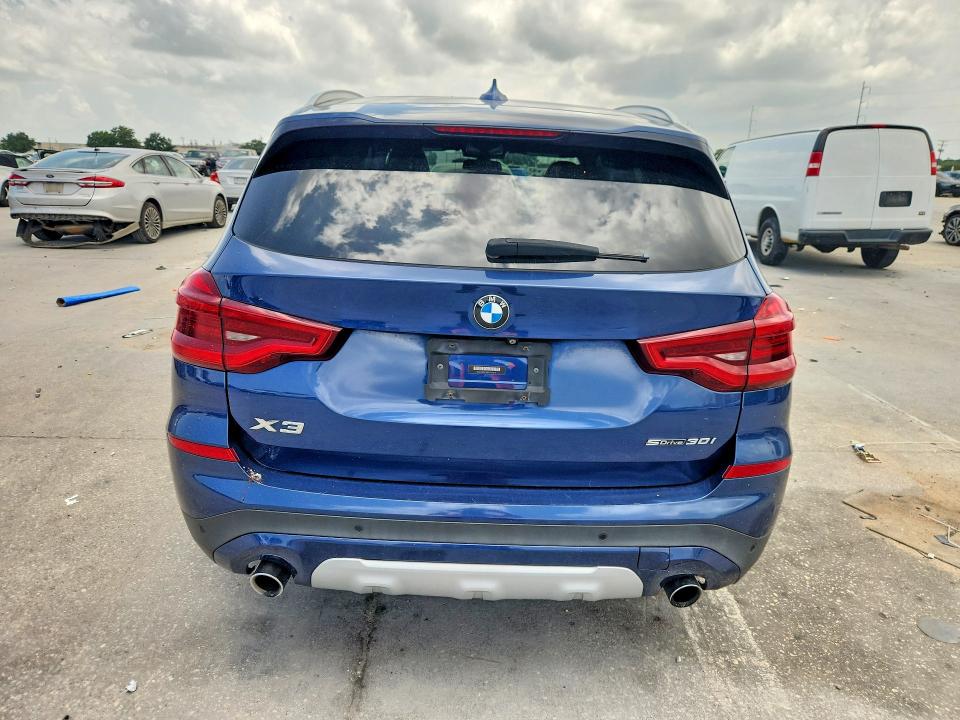 62589706 :رقم المزاد ، 5UXTR7C56KLF30575 vin ، 2019 Bmw X3 مزاد بيع