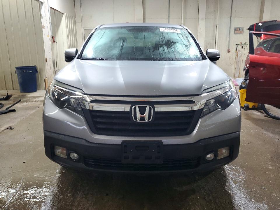 2017 Honda Ridgeline მანქანა იყიდება აუქციონზე, vin: 5FPYK3F63HB014361, აუქციონის ნომერი: 61908326