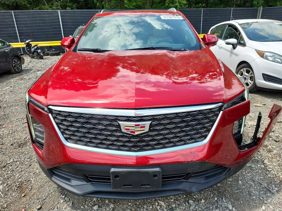 61587916 :رقم المزاد ، 1GYFZBR49RF242498 vin ، 2024 Cadillac Xt4 مزاد بيع
