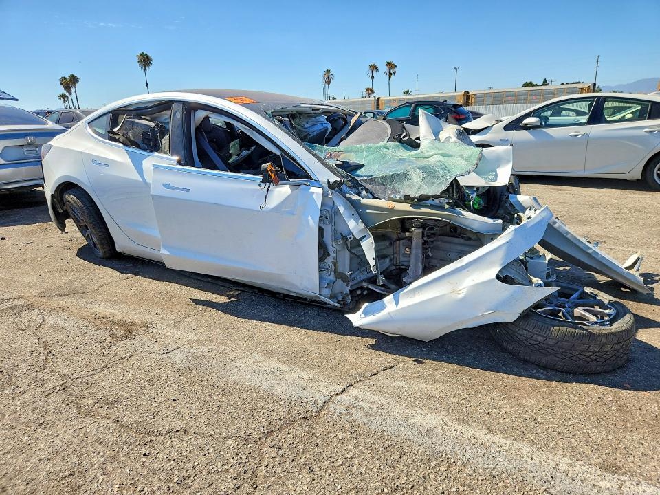 Aukcja sprzedaży 2018 Tesla Model 3, vin: 5YJ3E1EB2JF120657, numer aukcji: 60262236