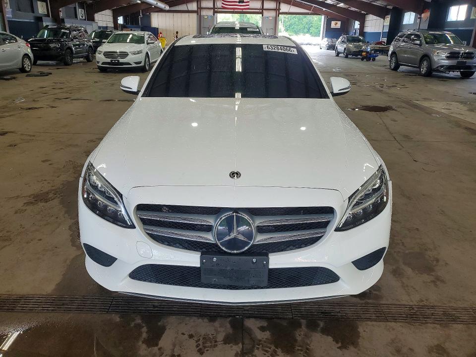 2019 Mercedes-benz C მანქანა იყიდება აუქციონზე, vin: 55SWF8EB7KU288832, აუქციონის ნომერი: 63284066