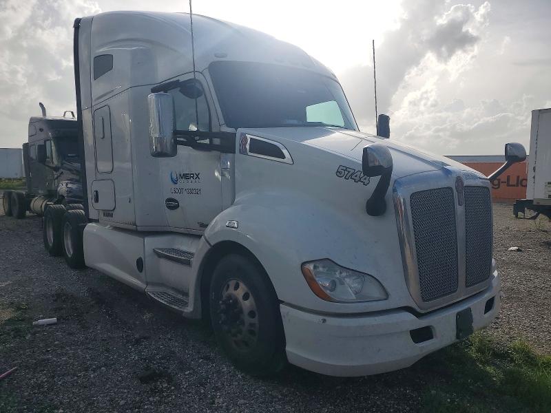 Auction sale of the 2021 Kenworth T680, vin: 1XKYDP9X7MJ434467, lot number: 58983826