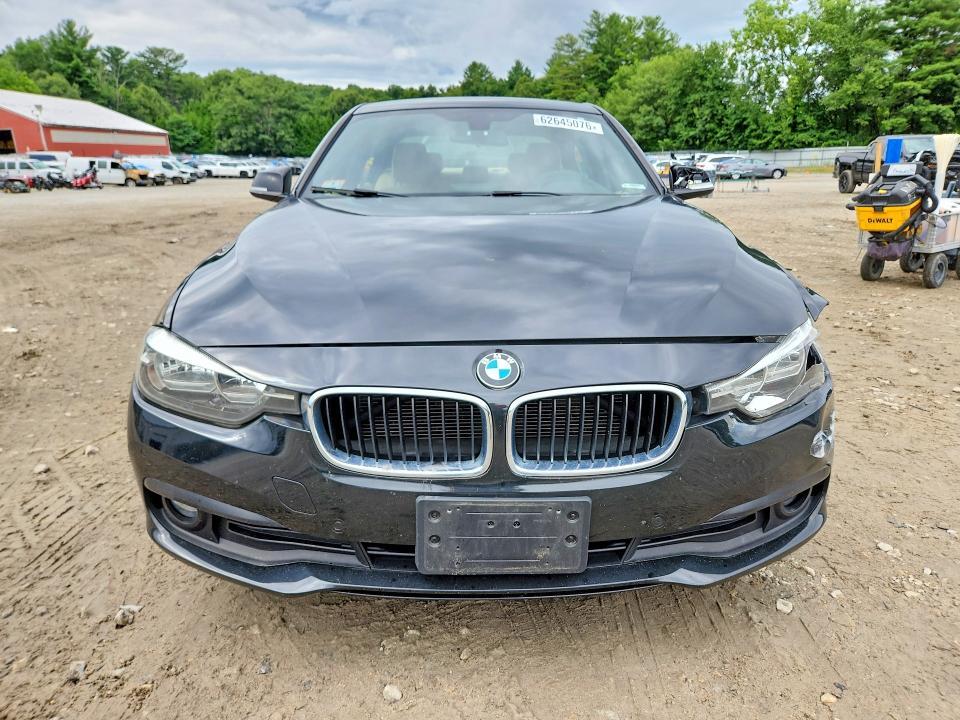 Aukcja sprzedaży 2016 Bmw 320, vin: WBA8E1G52GNT35184, numer aukcji: 62645076