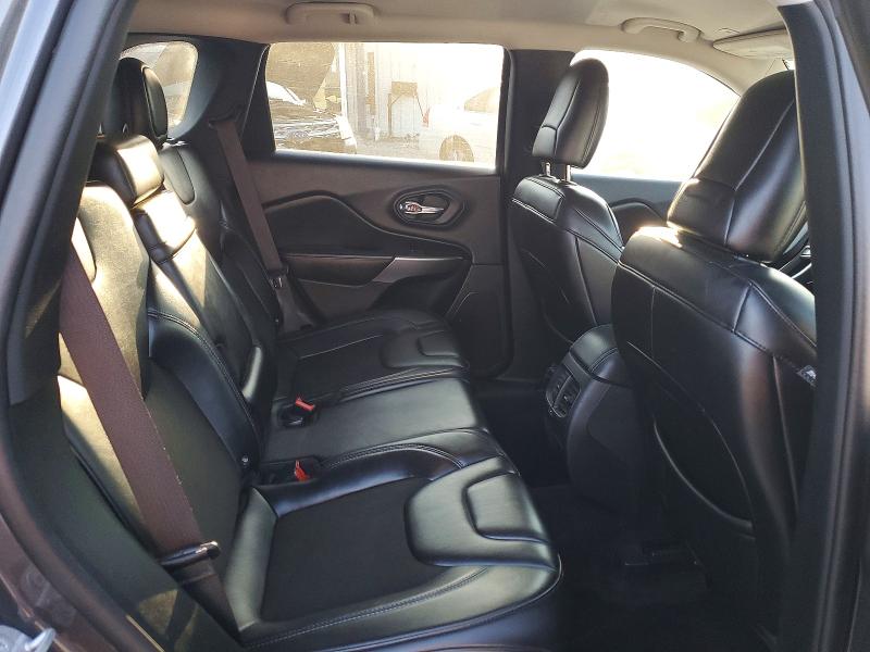 59645506 :رقم المزاد ، 1C4PJLLB0KD184751 vin ، 2019 Jeep Cherokee مزاد بيع