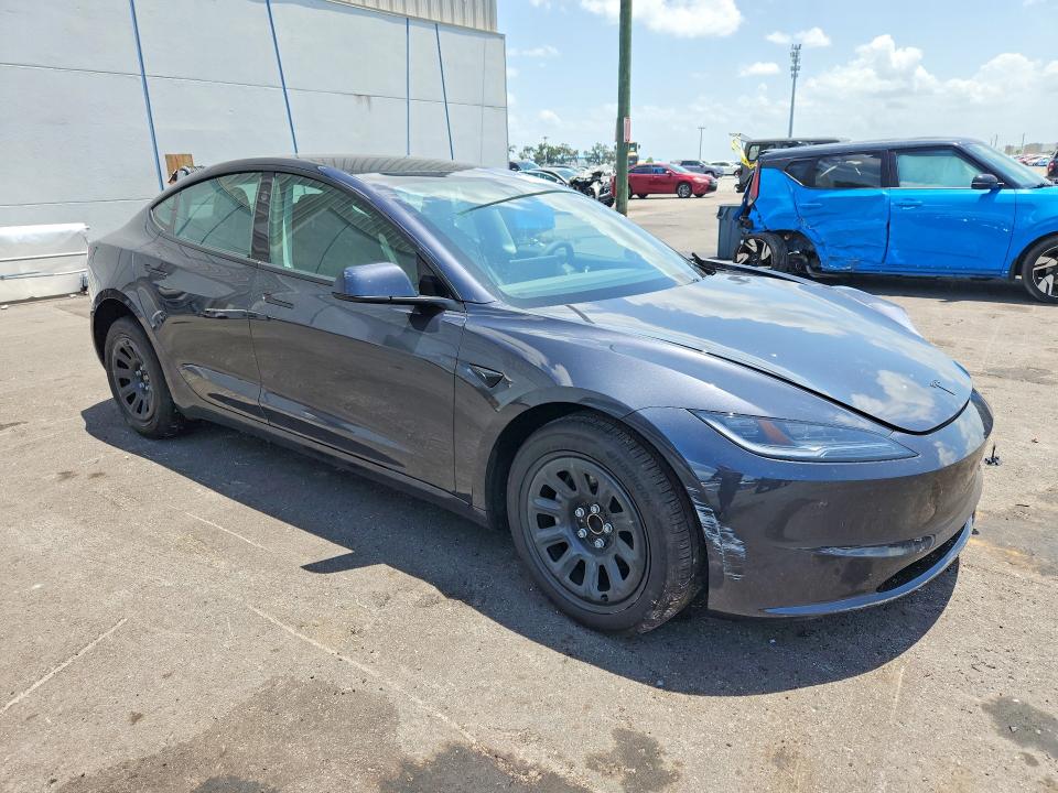 Продажа на аукционе авто 2025 Tesla Model 3, vin: 5YJ3E1EA3SF132485, номер лота: 61949456