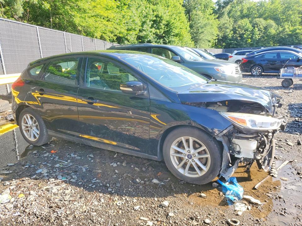 62261326 :رقم المزاد ، 1FADP3K24GL242494 vin ، 2016 Ford Focus مزاد بيع