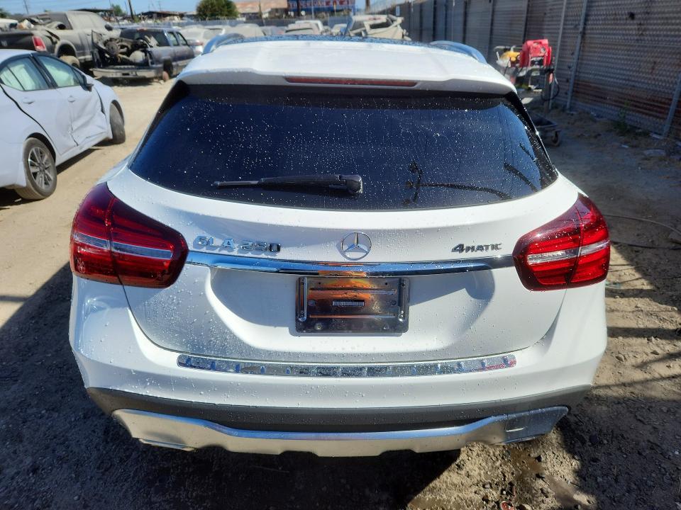 59398816 :رقم المزاد ، WDCTG4GB2KJ533918 vin ، 2019 Mercedes-benz Gla مزاد بيع