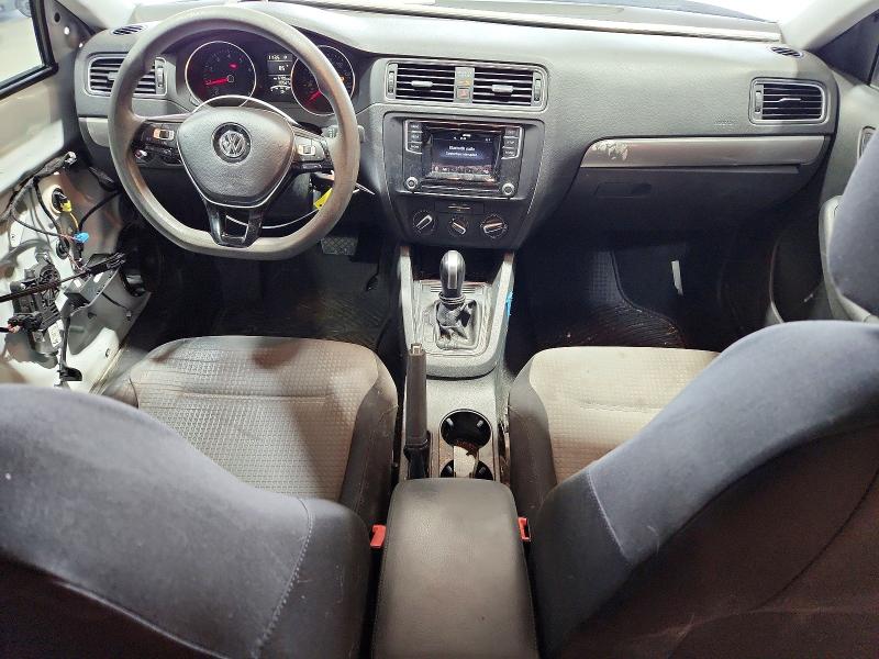 58262646 :رقم المزاد ، 3VW2B7AJ4HM290414 vin ، 2017 Volkswagen Jetta مزاد بيع
