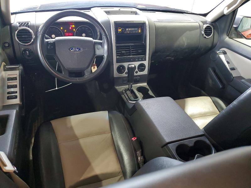 2007 Ford Explorer მანქანა იყიდება აუქციონზე, vin: 1FMEU73887UA94700, აუქციონის ნომერი: 61370926
