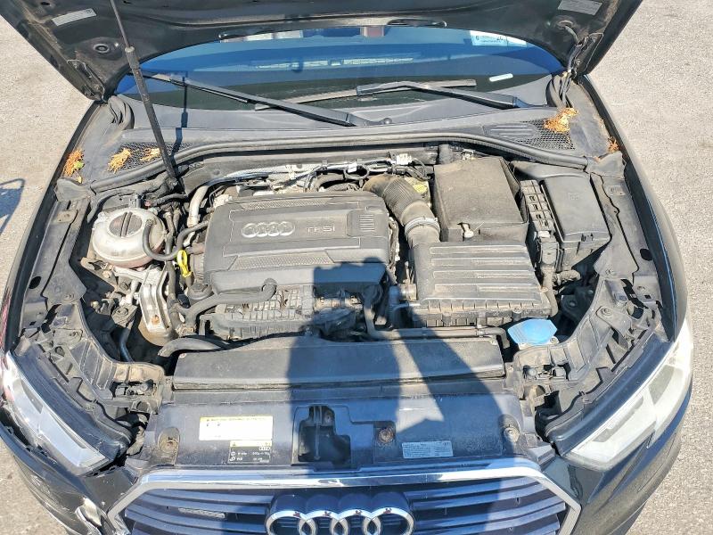 62708806 :رقم المزاد ، WAUB8GFF3H1029257 vin ، 2017 Audi A3 مزاد بيع