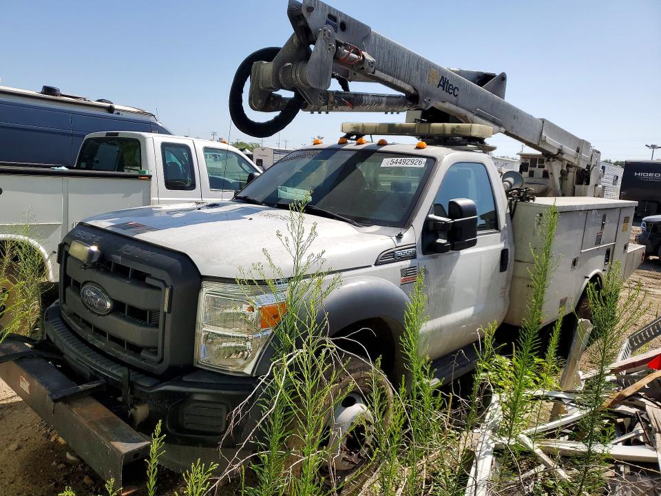 54492926 :رقم المزاد ، 1FDUF5GY6DEB89136 vin ، 2013 Ford F550 مزاد بيع