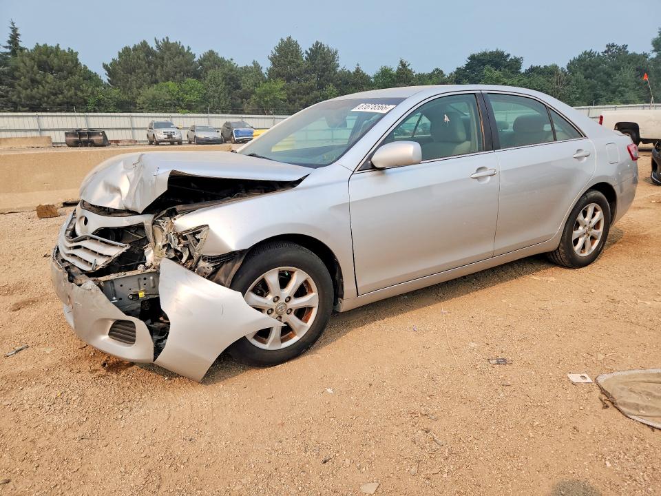 2010 Toyota Camry მანქანა იყიდება აუქციონზე, vin: 4T4BF3EK5AR086792, აუქციონის ნომერი: 61678566