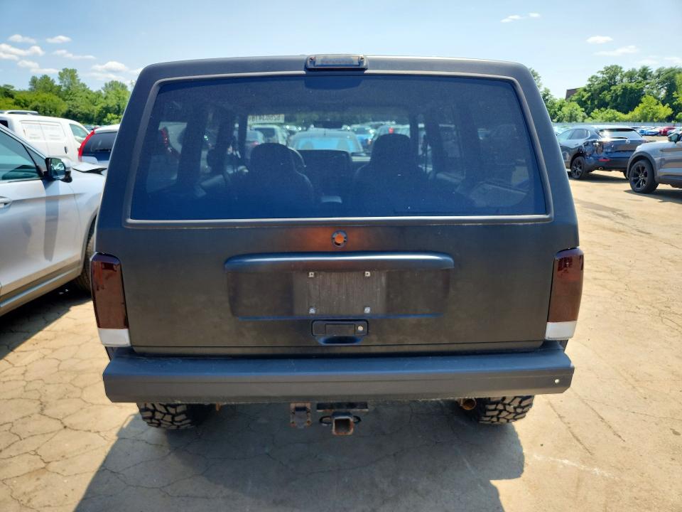 Продажа на аукционе авто 2000 Jeep Cherokee, vin: 1J4FF48S3YL142837, номер лота: 62603416