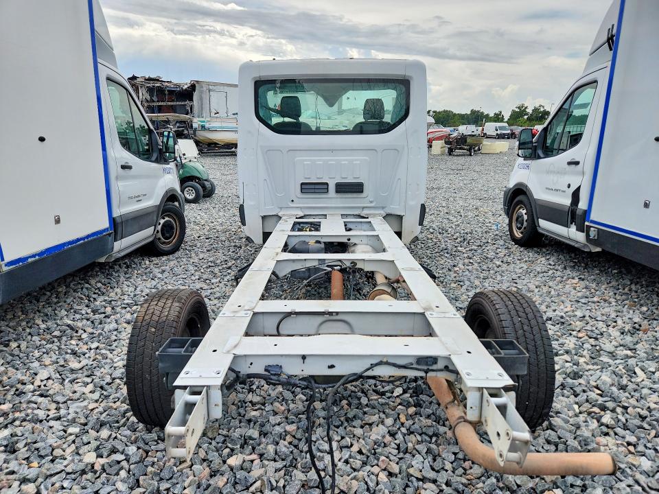 61781026 :رقم المزاد ، 1FDBW5Z84LKB30316 vin ، 2020 Ford Transit مزاد بيع