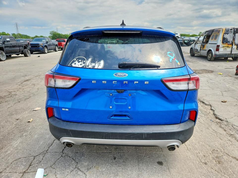 61852016 :رقم المزاد ، 1FMCU0G67LUC56995 vin ، 2020 Ford Escape مزاد بيع