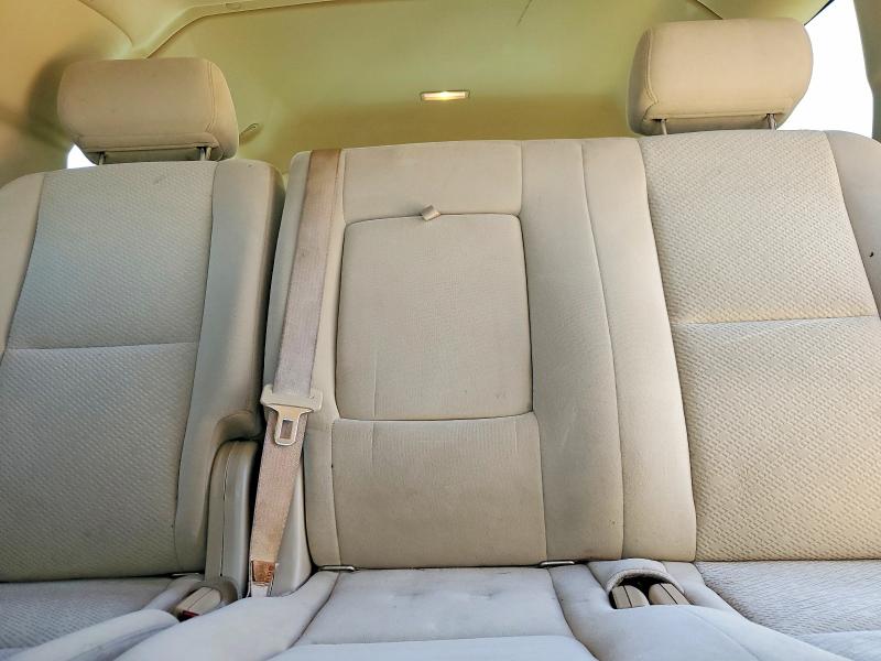 63222916 :رقم المزاد ، 1GNFC16J58J204071 vin ، 2008 Chevrolet Suburban مزاد بيع