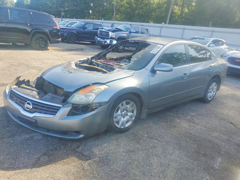2009 Nissan Altima მანქანა იყიდება აუქციონზე, vin: 1N4AL21E49N403440, აუქციონის ნომერი: 61315966