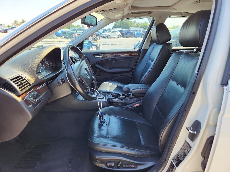 60200516 :رقم المزاد ، WBAEV53454KM36837 vin ، 2004 Bmw 330 مزاد بيع