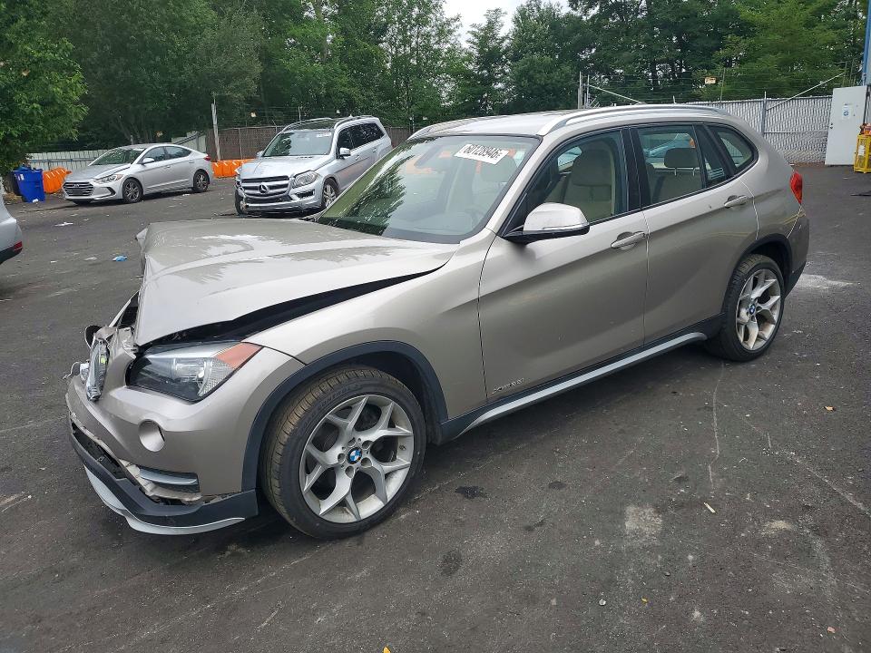 60128946 :رقم المزاد ، WBAVL1C52FVY39702 vin ، 2015 Bmw X1 مزاد بيع