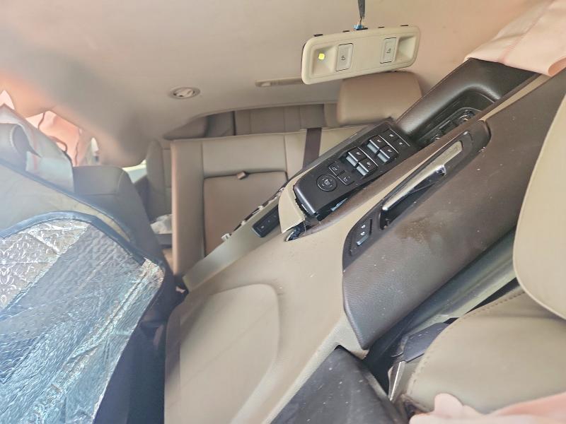 Продаж на аукціоні авто 2019 Chevrolet Suburban, vin: 1GNSCHKC4KR175735, номер лоту: 59790966