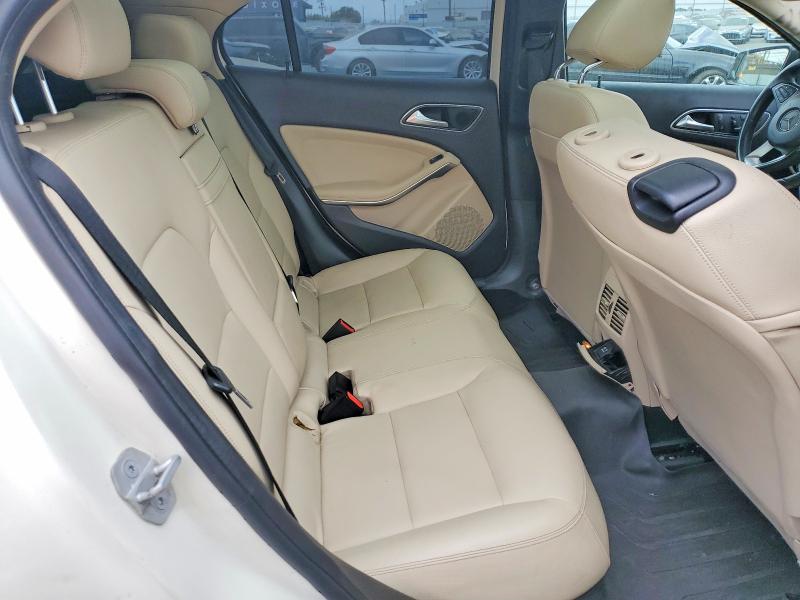 57858456 :رقم المزاد ، WDCTG4GB8GJ225417 vin ، 2016 Mercedes-benz Gla مزاد بيع