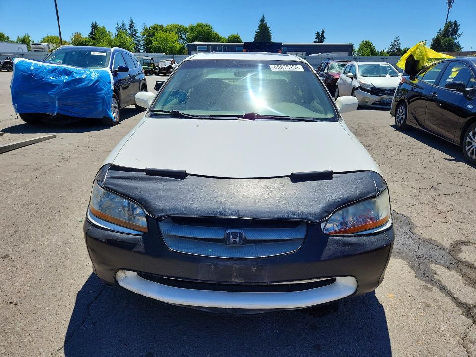 1998 Honda Accord მანქანა იყიდება აუქციონზე, vin: 1HGCG5652WA130486, აუქციონის ნომერი: 85975155