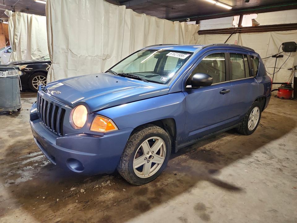 61621986 :رقم المزاد ، 1J8FT47W97D200275 vin ، 2007 Jeep Compass مزاد بيع
