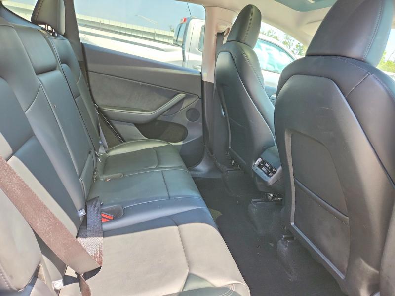 2024 Tesla Model Y მანქანა იყიდება აუქციონზე, vin: 7SAYGDEE5RA326966, აუქციონის ნომერი: 60979586