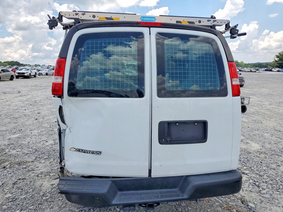 2022 Chevrolet Express G2500 მანქანა იყიდება აუქციონზე, vin: 1GCWGAFP2N1269845, აუქციონის ნომერი: 61154126