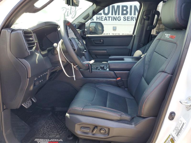 Продажа на аукционе авто 2024 Toyota Sequoia, vin: 7SVAAABA7RX038557, номер лота: 62468696