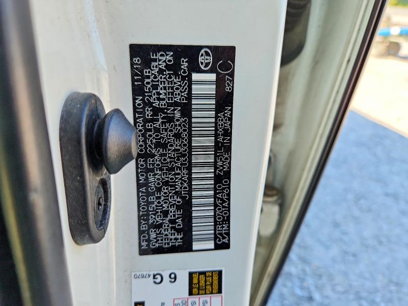 60422956 :رقم المزاد ، JTDKARFU3J3068023 vin ، 2018 Toyota Prius مزاد بيع